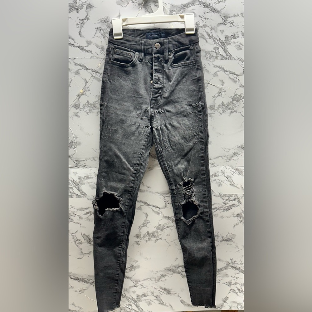 Aeropostale Black Skinny Distressed Jeans